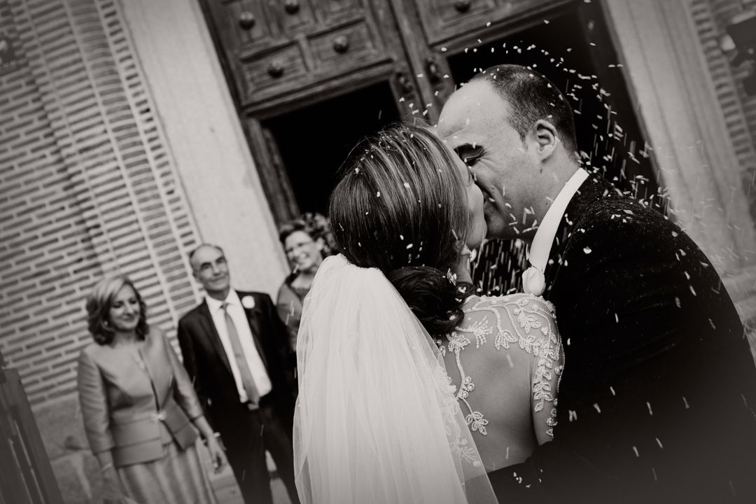 Las-mejores-fotos-de-boda-de-Madrid-diferentes-originales-naturales-con-estilo-reportajes-de-boda-espontáneos (1203)