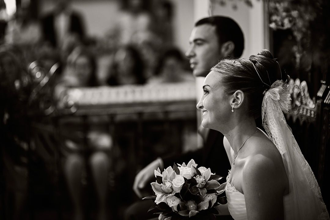 Fotos de boda originales y naturales. Fotografía creativa de boda que destaca las emociones de un día especial y único. Imágenes que buscan la belleza y la naturalidad con fotografías exclusivas y diferentes que marcan la diferencia. Hacemos fotos de boda en Madrid y toda España con preboda y postboda.